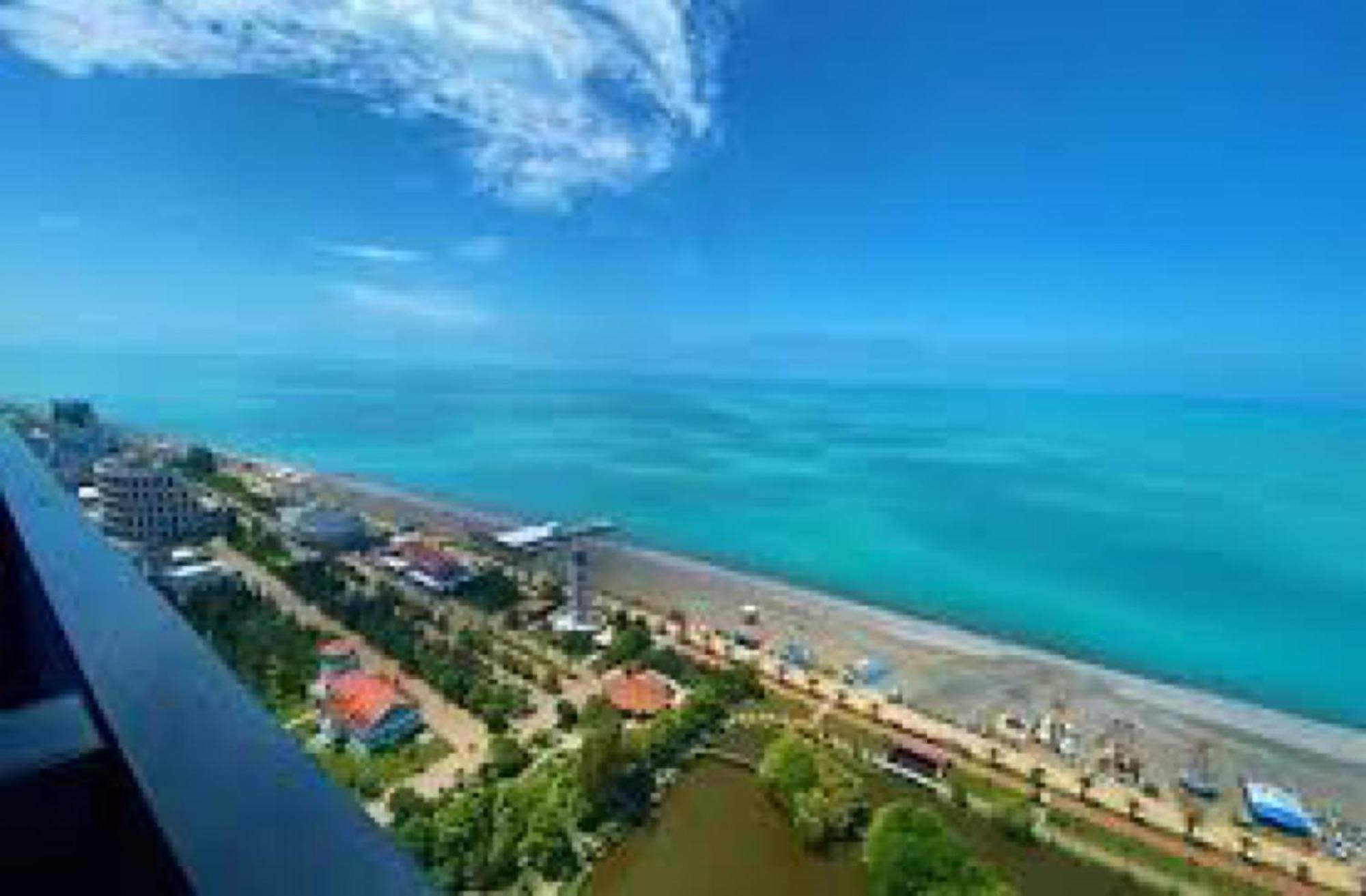 Orbi City-Sea View Aparthotel Batumi Bagian luar foto